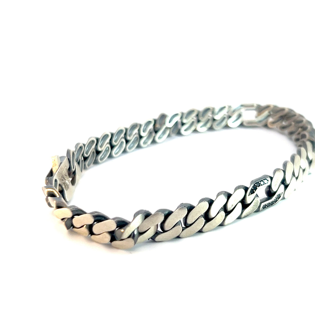 Sterling Silver 22.0 Gram Curb Link with Round Black Onyx Men Bracelet