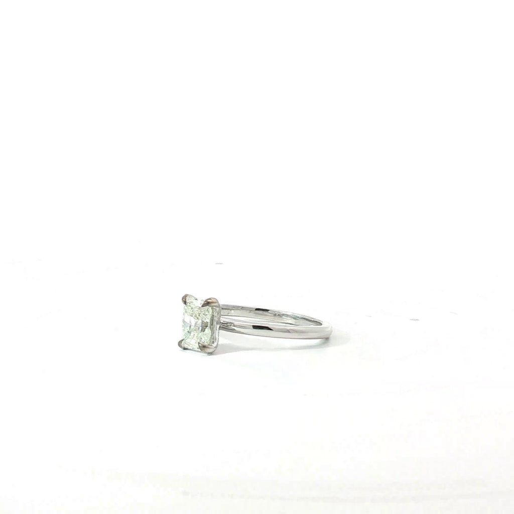 14k White Gold 1.01ct K SI2 Rectangular Cut Diamond Ring Certified By GIA #7235423339