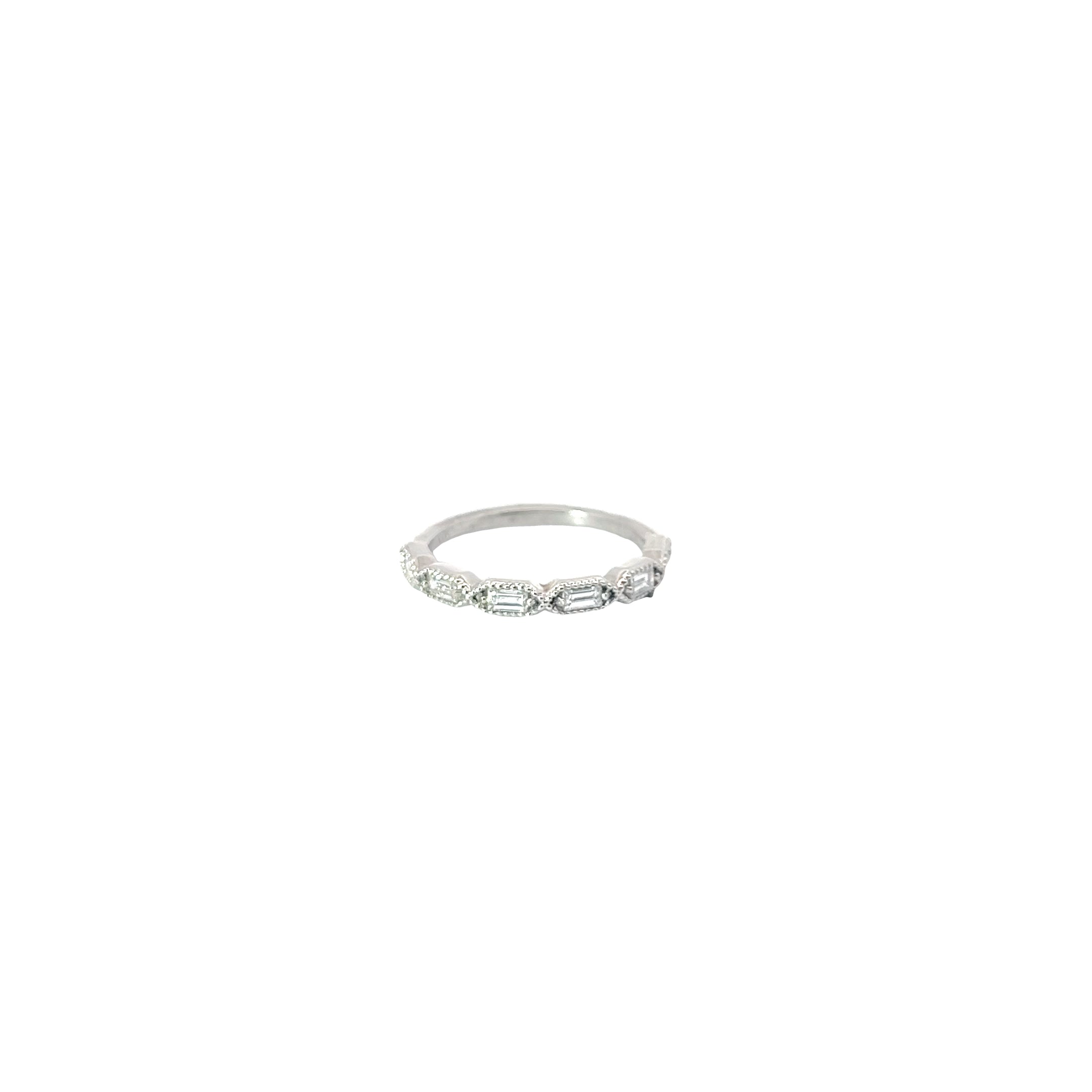 14k White Gold .45CT F VS2 Baguette Shaped Diamond Ring size 7 1/2