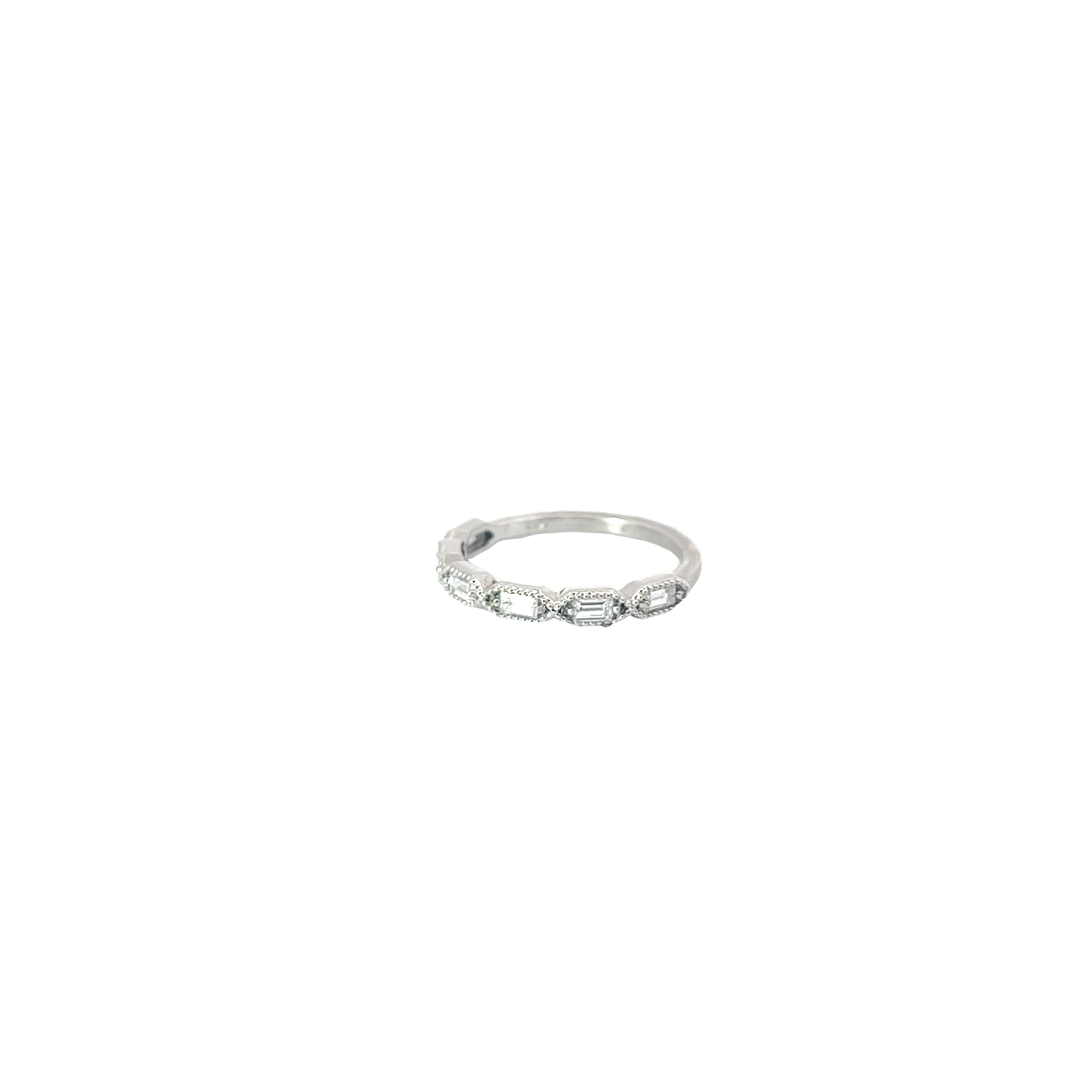 14k White Gold .45CT F VS2 Baguette Shaped Diamond Ring size 7 1/2