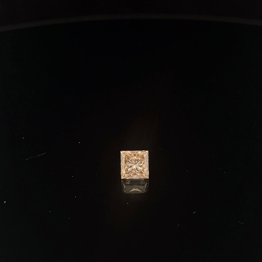 1.14CT SI1 SQUARE COLOR DIAMOND GIA