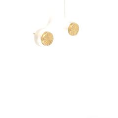 14k Yellow Gold 0.6 gram Diamond Cut Circle Stud Baby Earrings