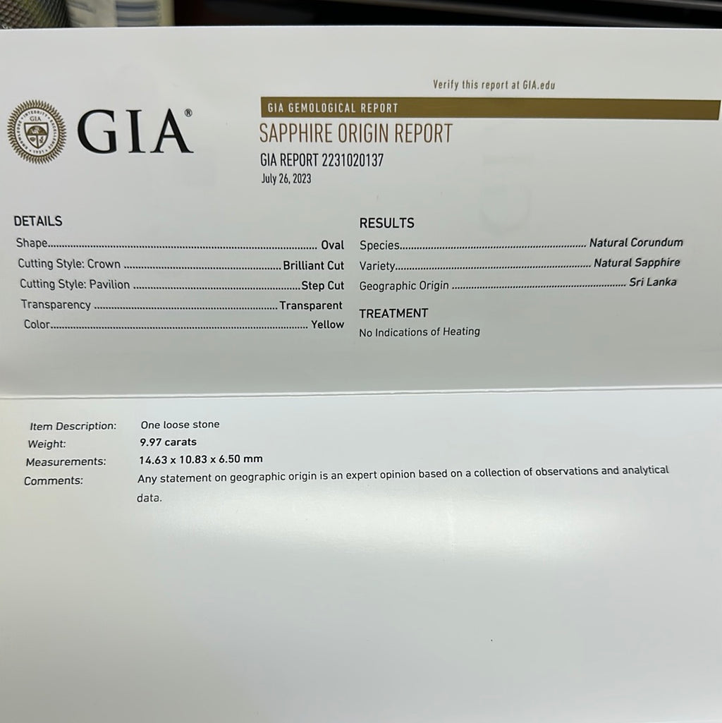 9.97CT YELLOW NATURAL SAPPHIRE TRANSPARENT OVAL GIA