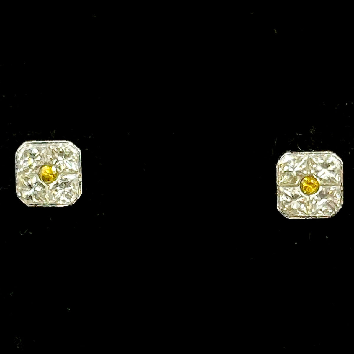 Ladies 18k white gold Quadrillion stud earrings