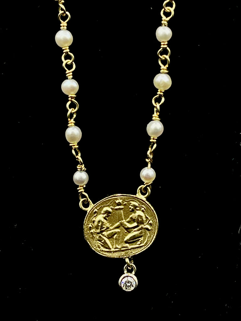 14KY .10 CT GVS2 ROMAN COIN WITH PEARL NECKLACE