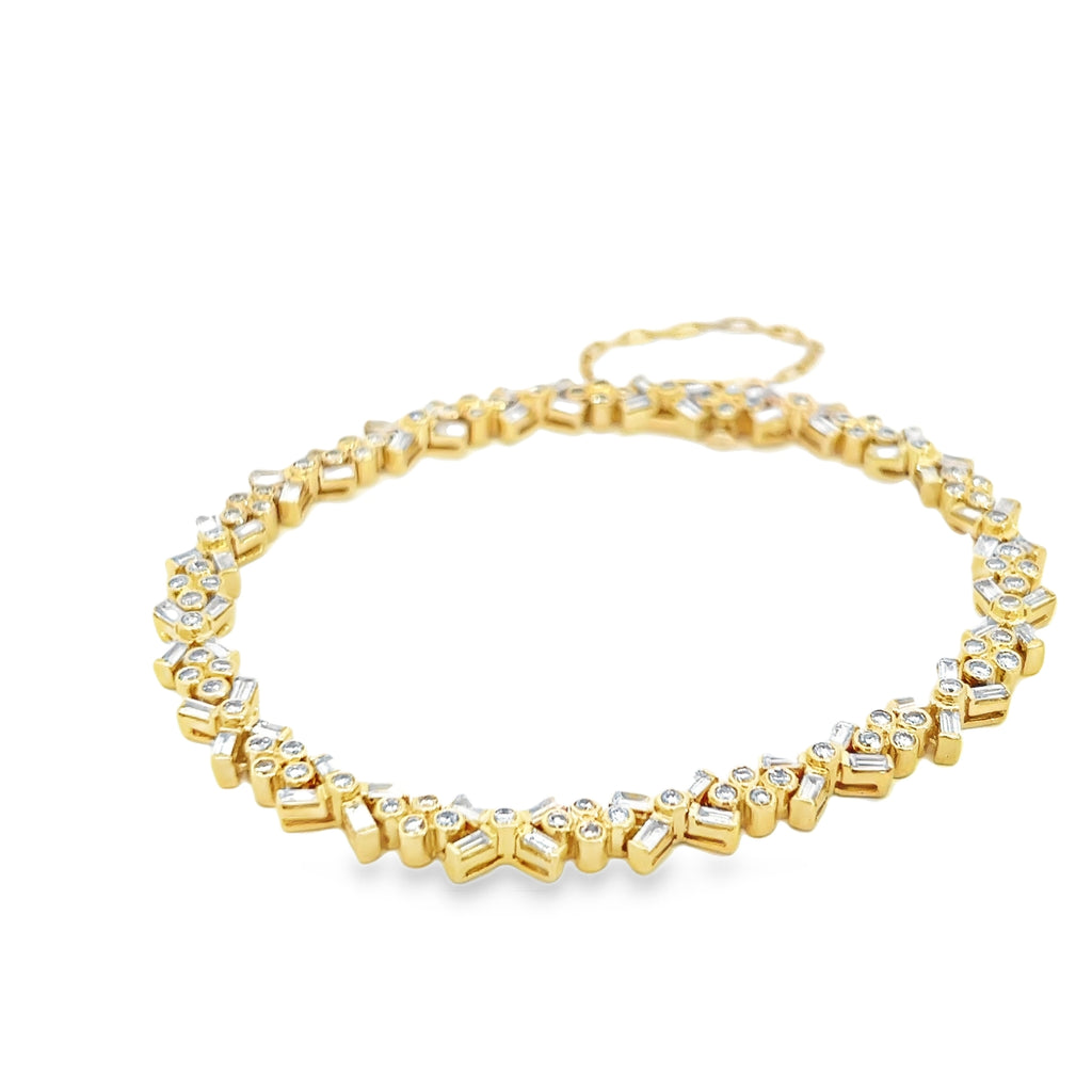 14k Yellow Gold 4.00ct G VS2 Round and Baguette Total Weight of Diamond Bracelet