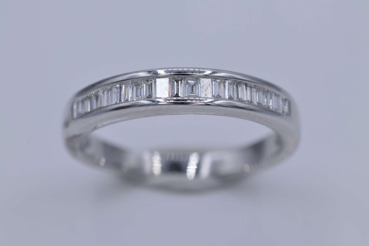 Ladies 14k white gold Diamond baguette shaped wedding ring