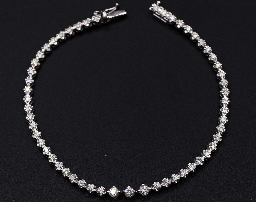 Ladies 14k white gold Diamond Bracelet
