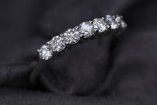 Load image into Gallery viewer, Ladies 14k white gold diamond wedding ring