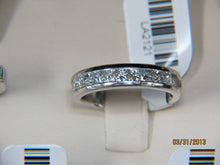 Load image into Gallery viewer, Ladies 18k white gold Diamond princess cut wedding ring