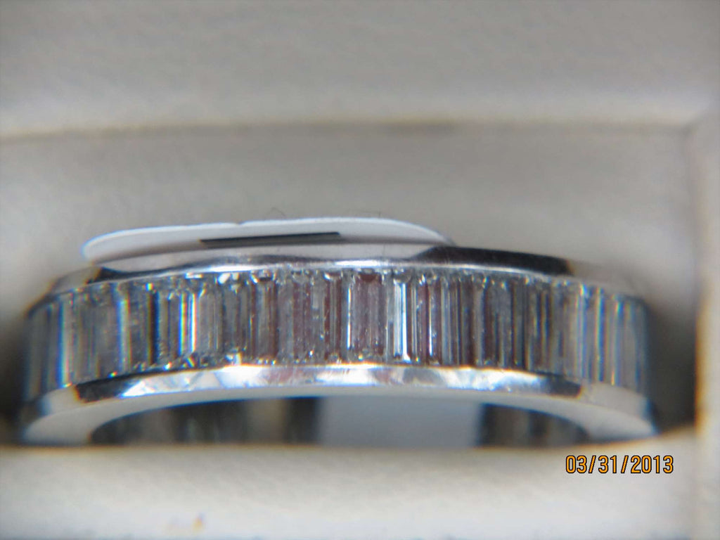 Ladies Platinum Baguette shaped diamond eternity ring