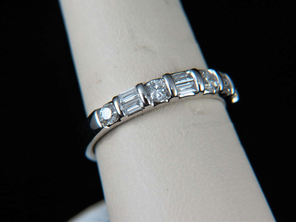 Ladies 14k white gold Baguette and round diamond wedding ring