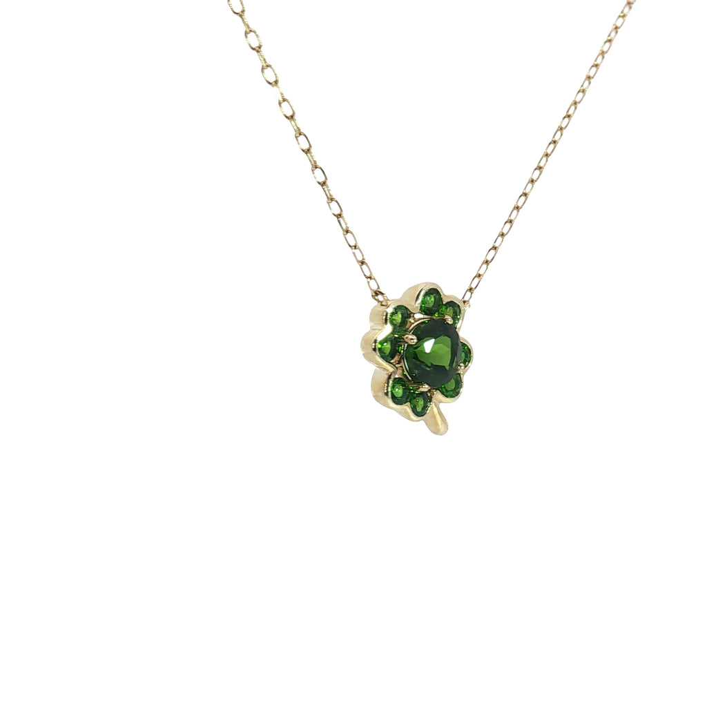 14k Yellow Gold Green Round Sapphire Clover Leaf Pendant