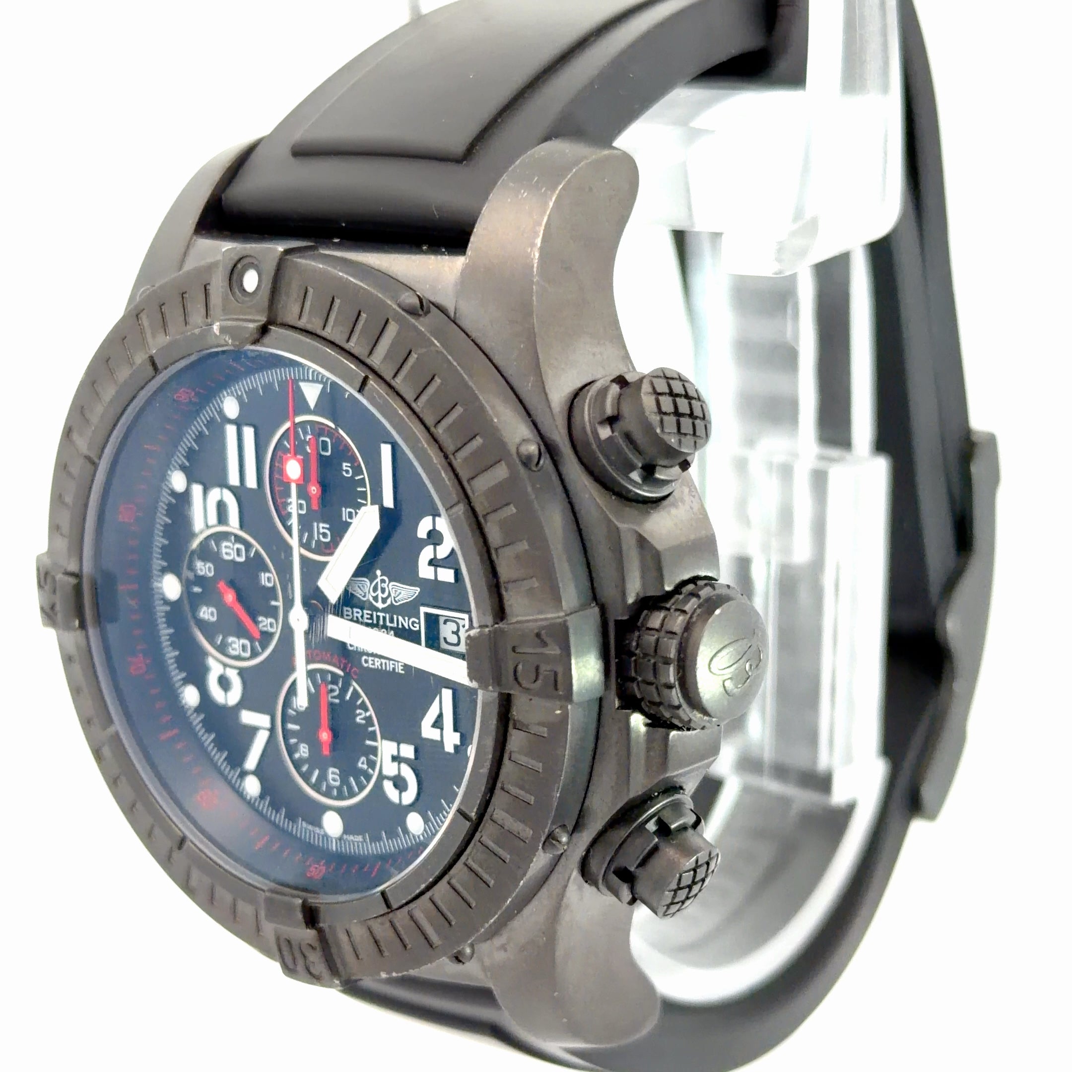 Pre-Owned Super Avenger Black Breitling Watch/ Black Rubber Strap/ Date