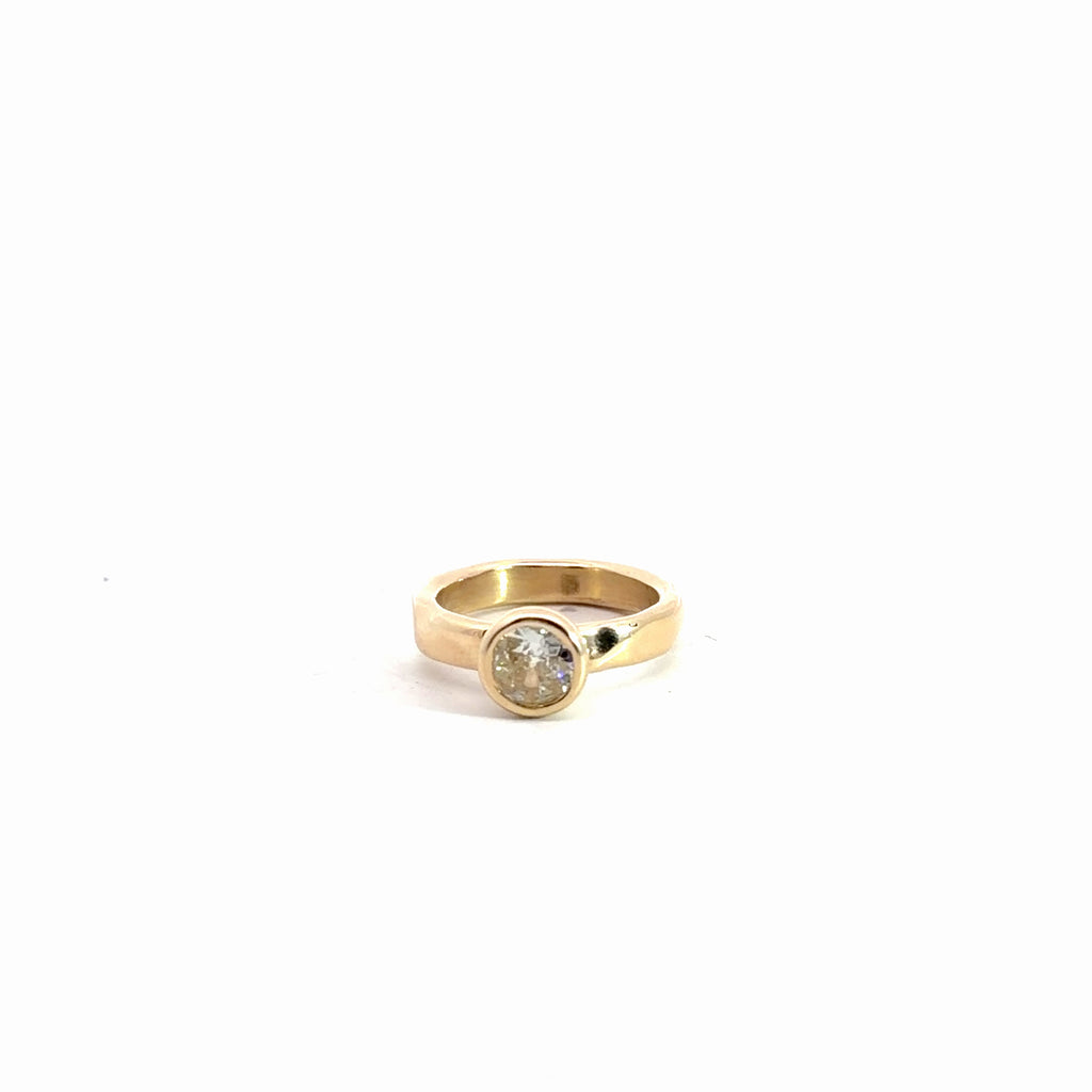 14k Yellow Gold Round Old European Cut Diamond Hammered Ring 6.5 size