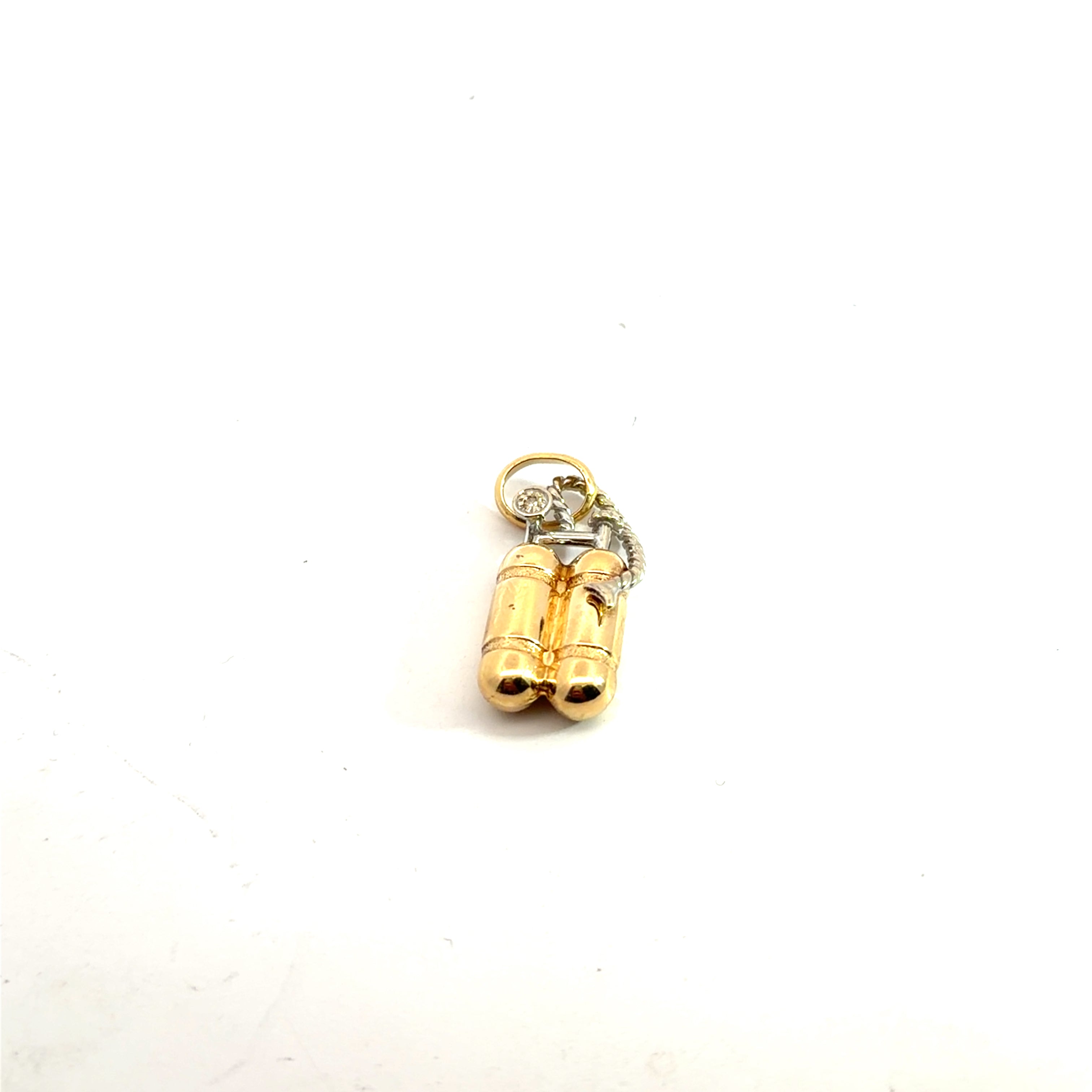 18k Two Tone Italian Scuba Gear Charm 4 gram
