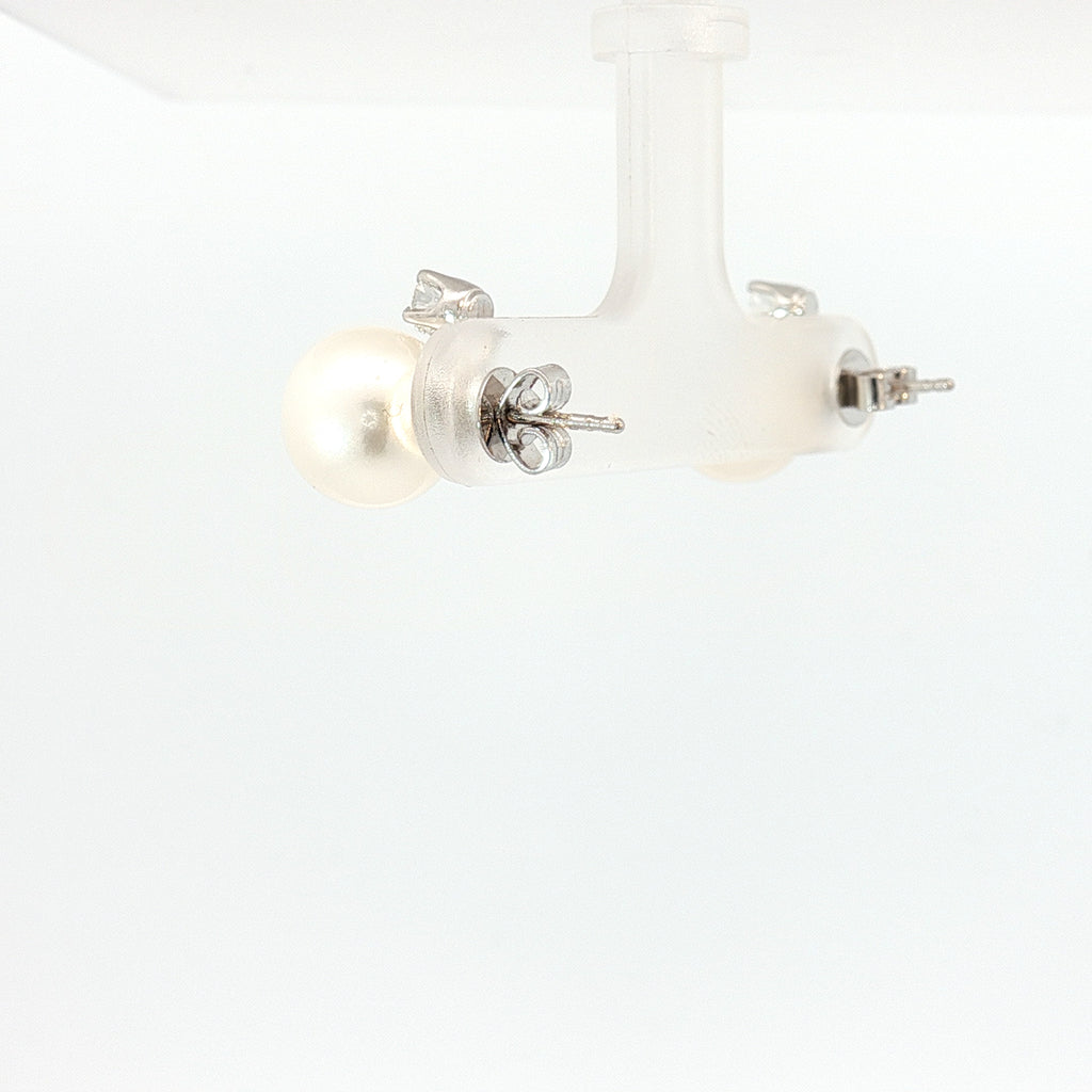 14k White Gold  Earrings With South Sea Pearls Measuring  9mm Along with .20cts of E VS2 Round Diamond South Sea Pearl 9mm Stud Earrings