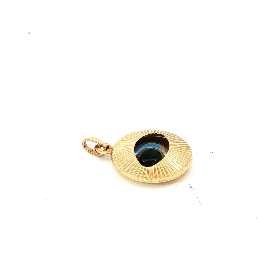 18k Yellow Gold Evil Eye Pendant Weighing 1.50 Grams