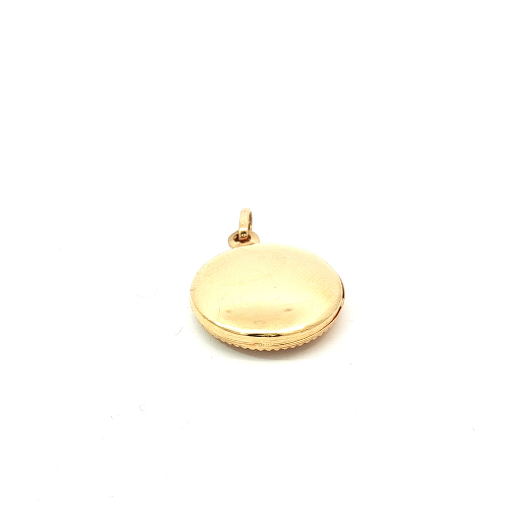 18k Yellow Gold Evil Eye Pendant Weighing 1.50 Grams