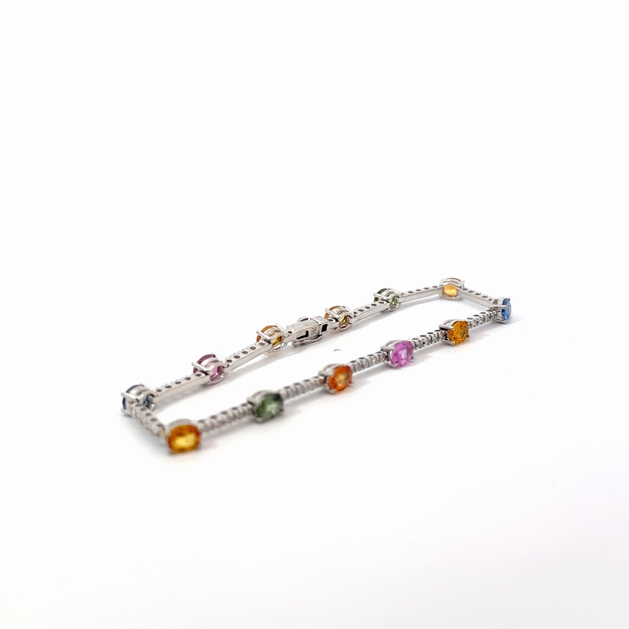 18k White Gold 6.50ct Oval Shape Multicolored Rainbow Sapphire /.60ct H SI1 Round Bracelet