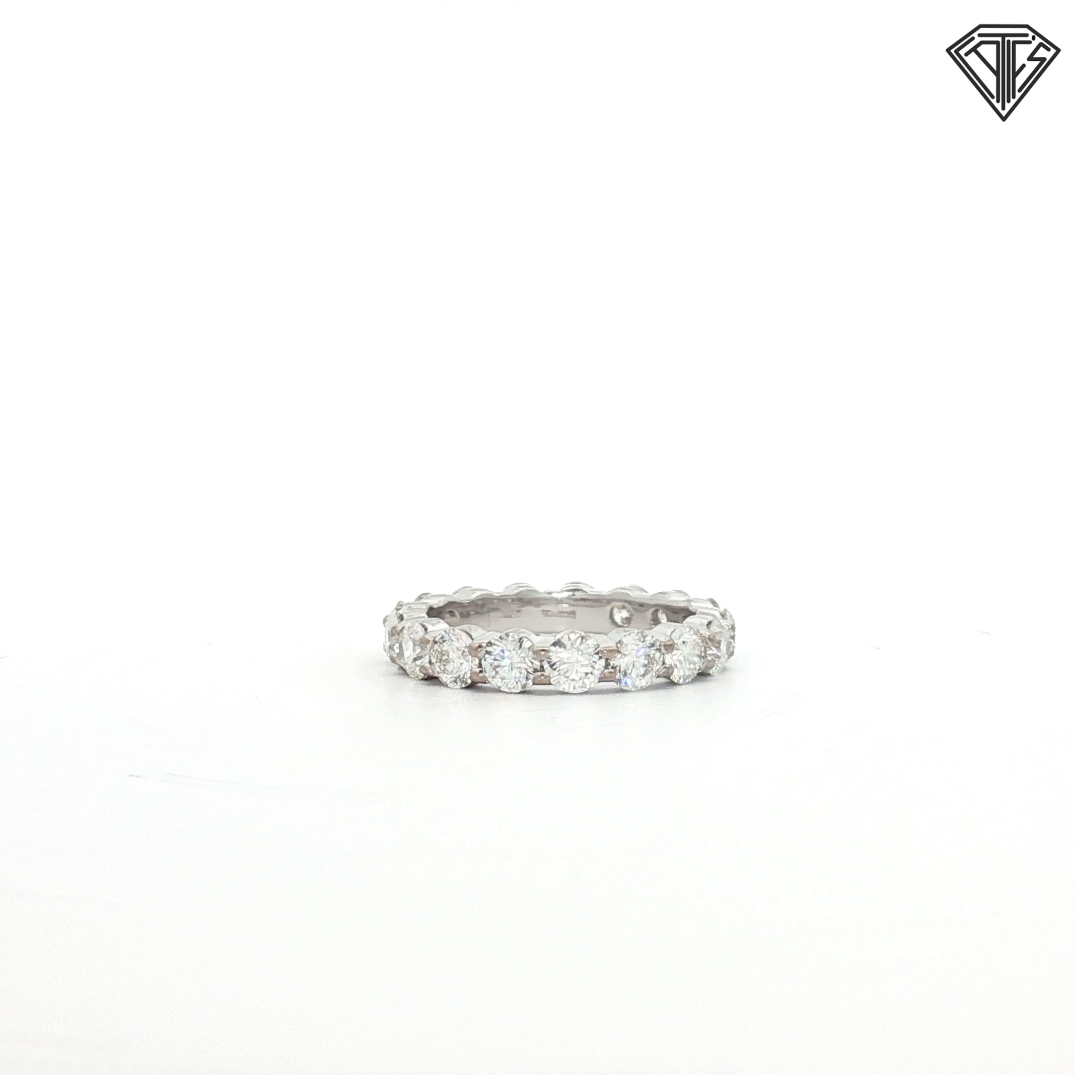 18k White Gold 3.50ct F VS1 Round Diamond Eternity Band By Heart on Fire Size 7