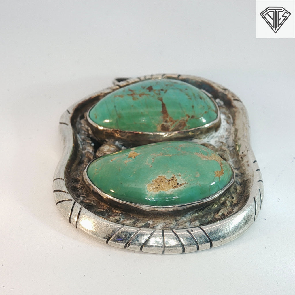 Vintage Navajo Silver Pendant with Turquoise