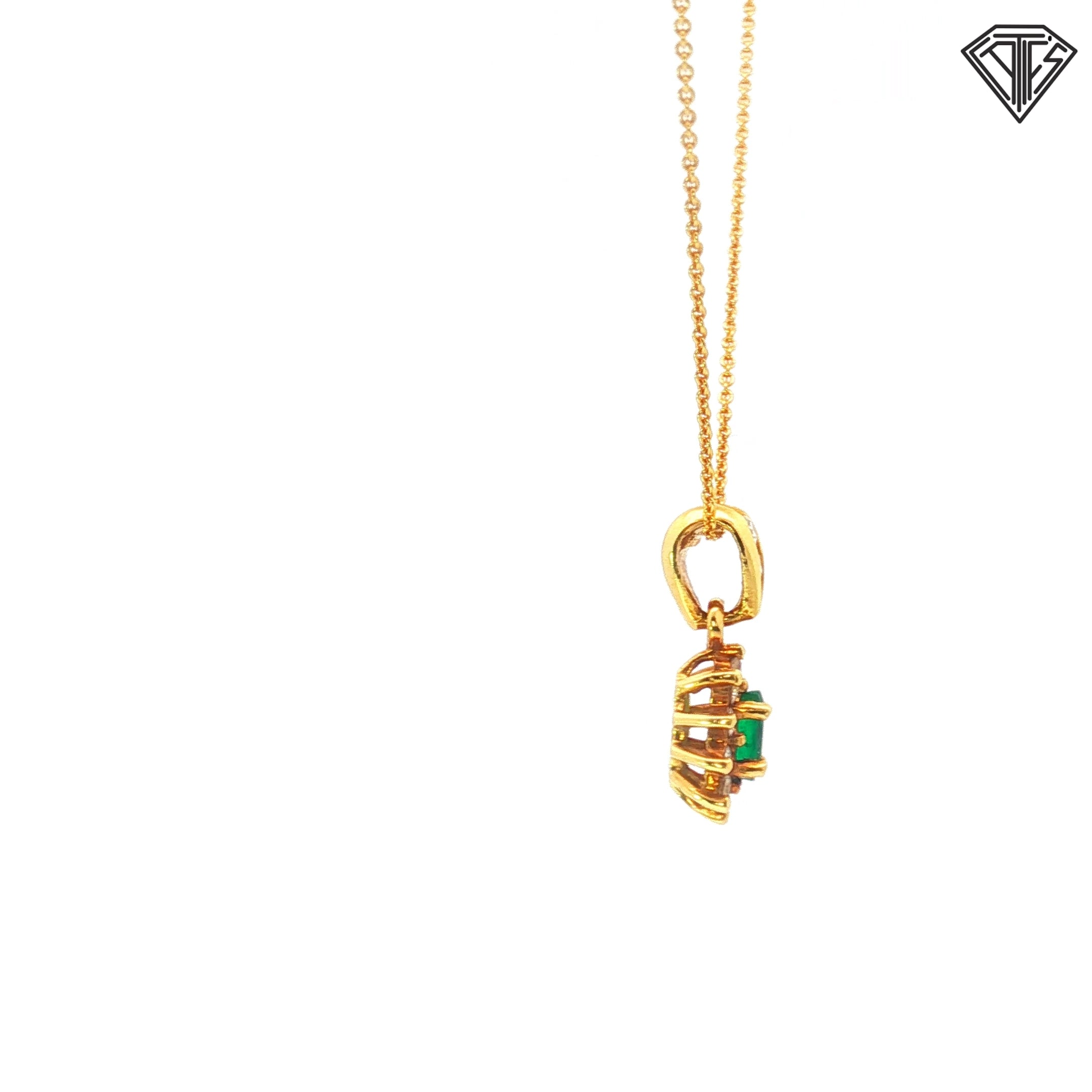 18k Yellow Gold .25ct Oval Emerald AAA/ .10ct F VS2 Round Diamond Pendant
