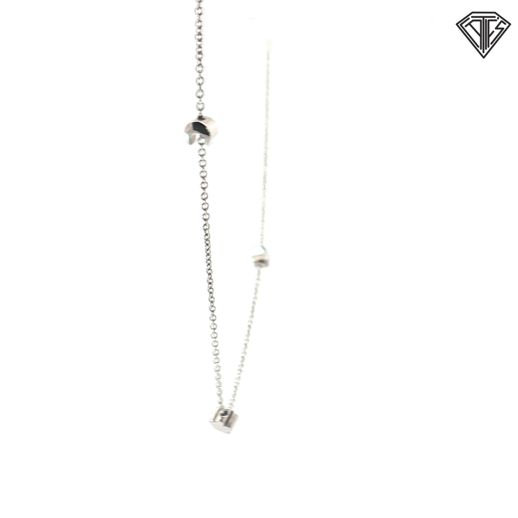 18k White Gold Moon and Flower Charm Necklace 7.4 gram