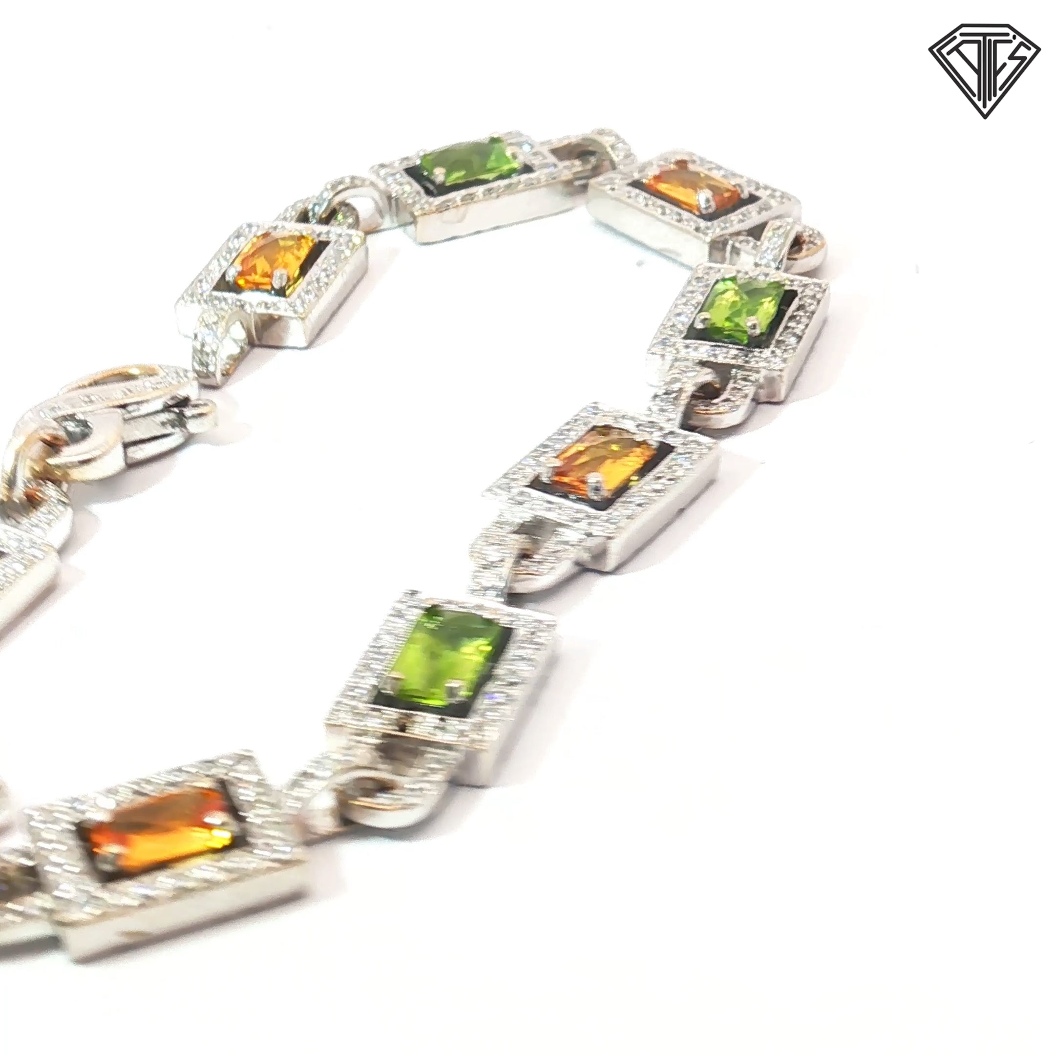 18k White Gold 6.5ct Citrine & Peridot Emerald Cut Shape  / 3.00ct G VS2 Round Diamond Bracelet