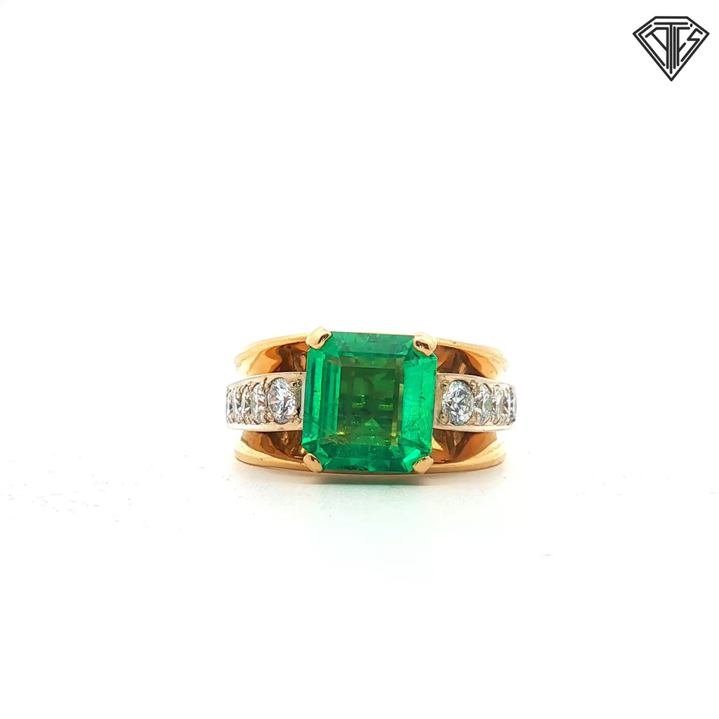 18k Yellow Gold 2.29ct Octagonal Green Natural Beryl Emerald Ethiopia F 2 / 1.10ct F VS2 Round Diamond Contemporary Squared Shark Inside Round Size 5 Certified By GIA # 2235712670