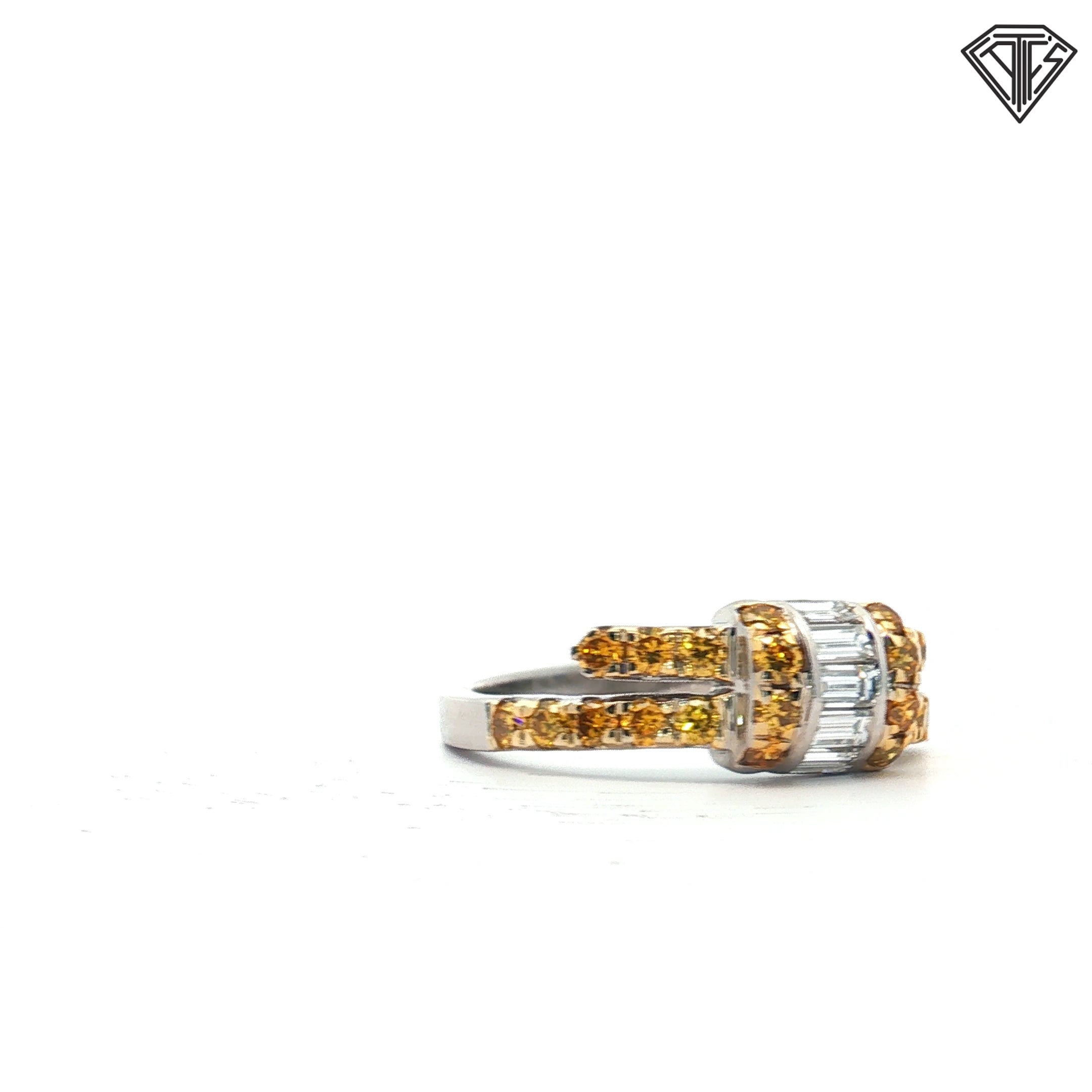 14k Two Tone .65ct Round Yellow Diamond/.25ct G VS2 Baguette Diamond Ring Size 6.5