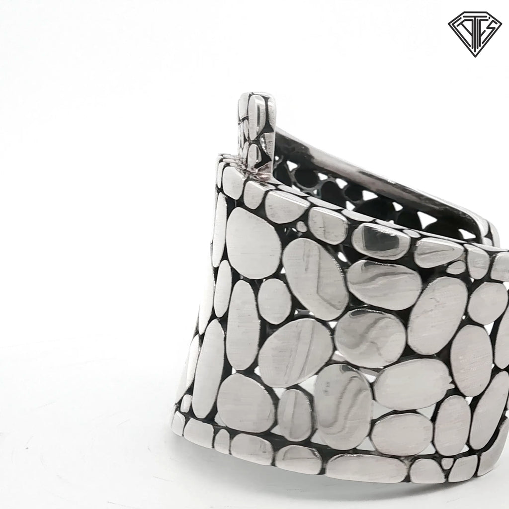 Pre-loved John Hardy Silver Kali Pebble Overlap Cuff Bracelet