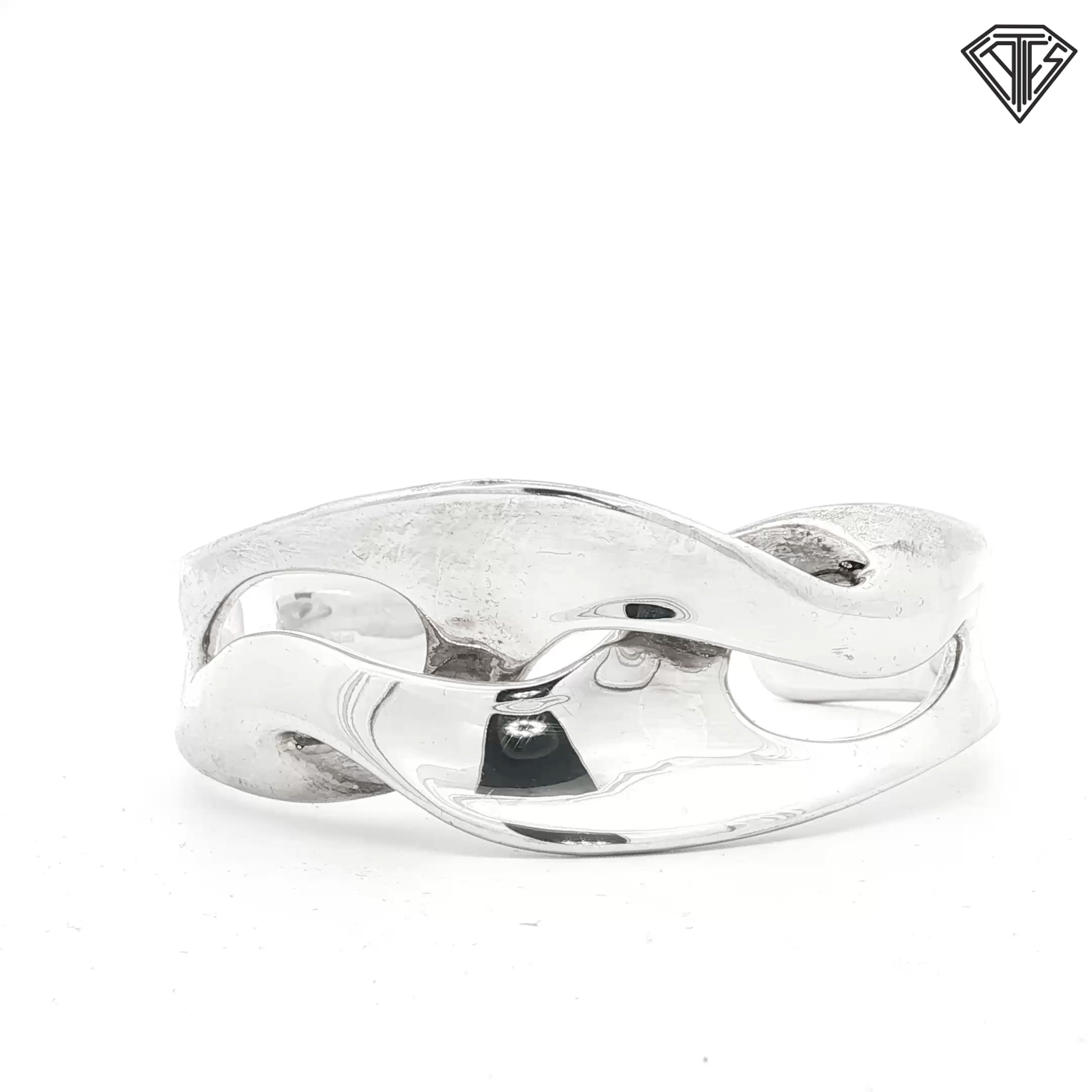 Pre-loved Ippolita Silver Chunky Interlinked Cuff