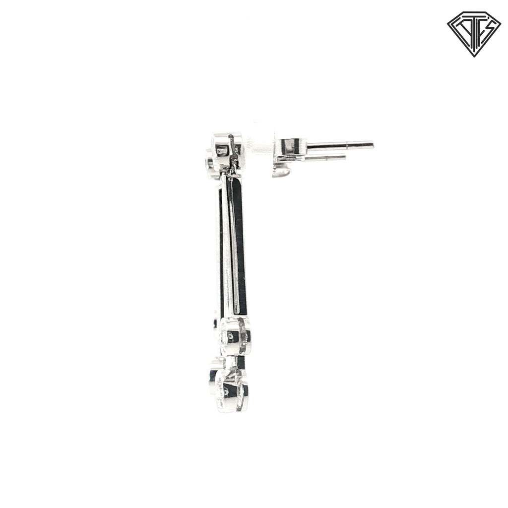 14k White Gold .20ct G SI1 Round Diamond Dangle Earrings