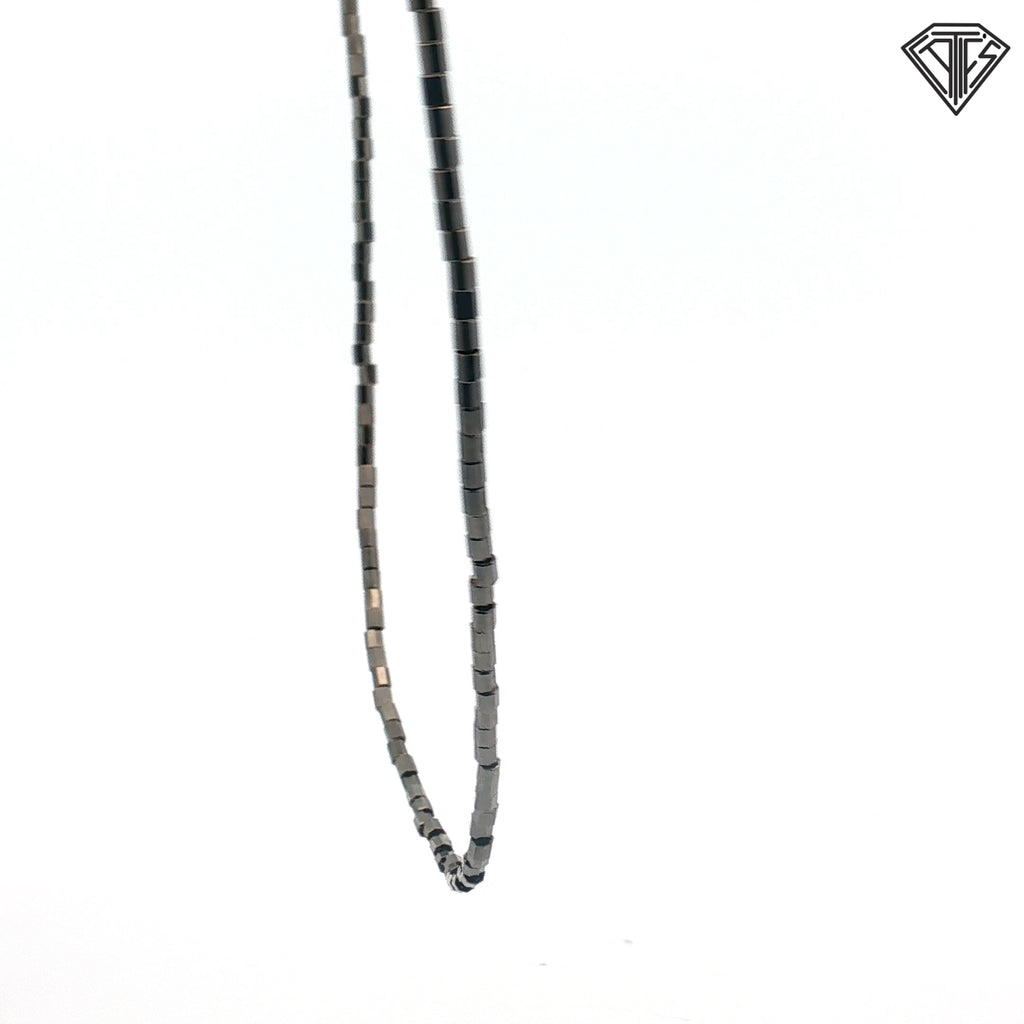 18k White Gold Small Faceted Cube Hematite Beads with Dark Metallic Gray Necklace / Made By Caoro Registered Manufacturer #2161 in Vicenza, Italy  12.2 gram / 20"inch