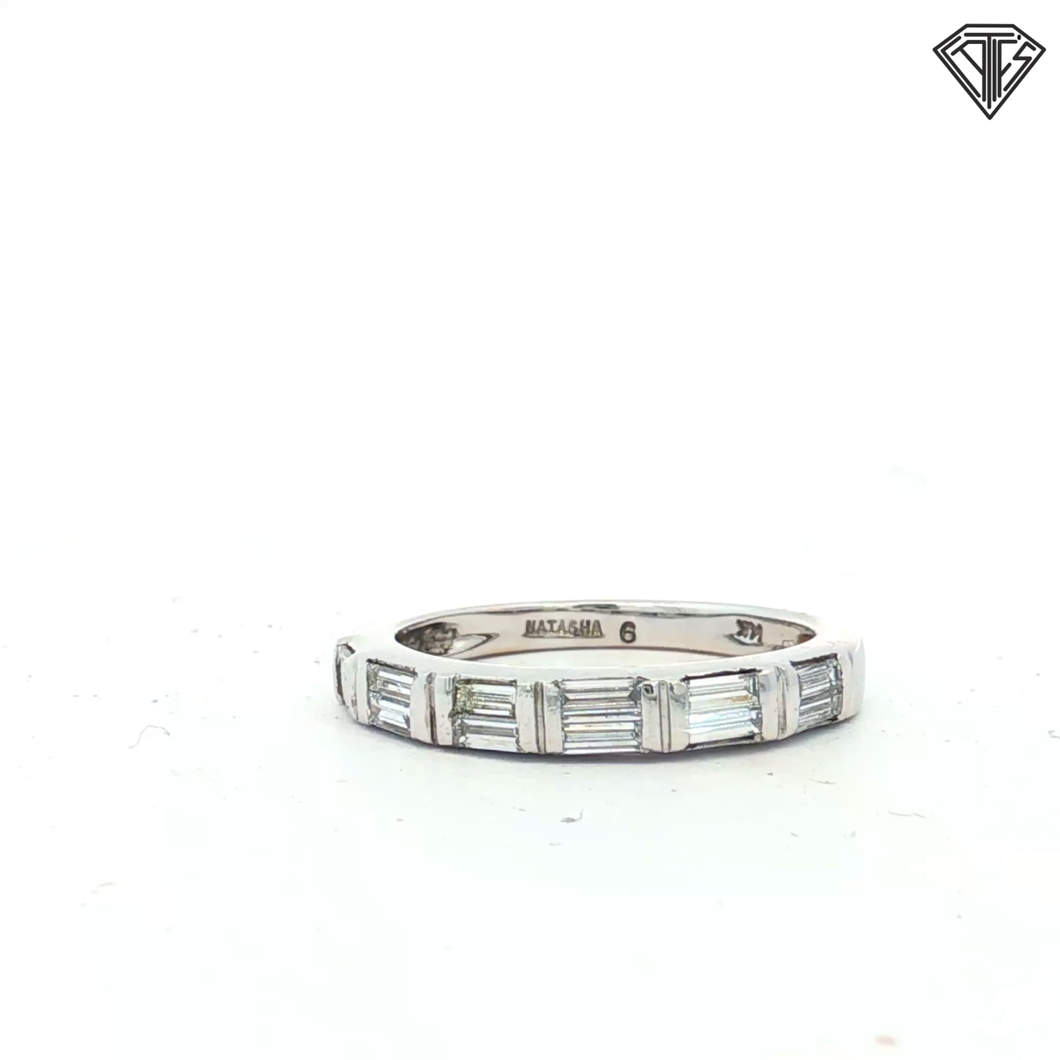 14k White Gold .60ct G/H VS2 /SI1 (6) Baguette Diamond Band Size 6.5