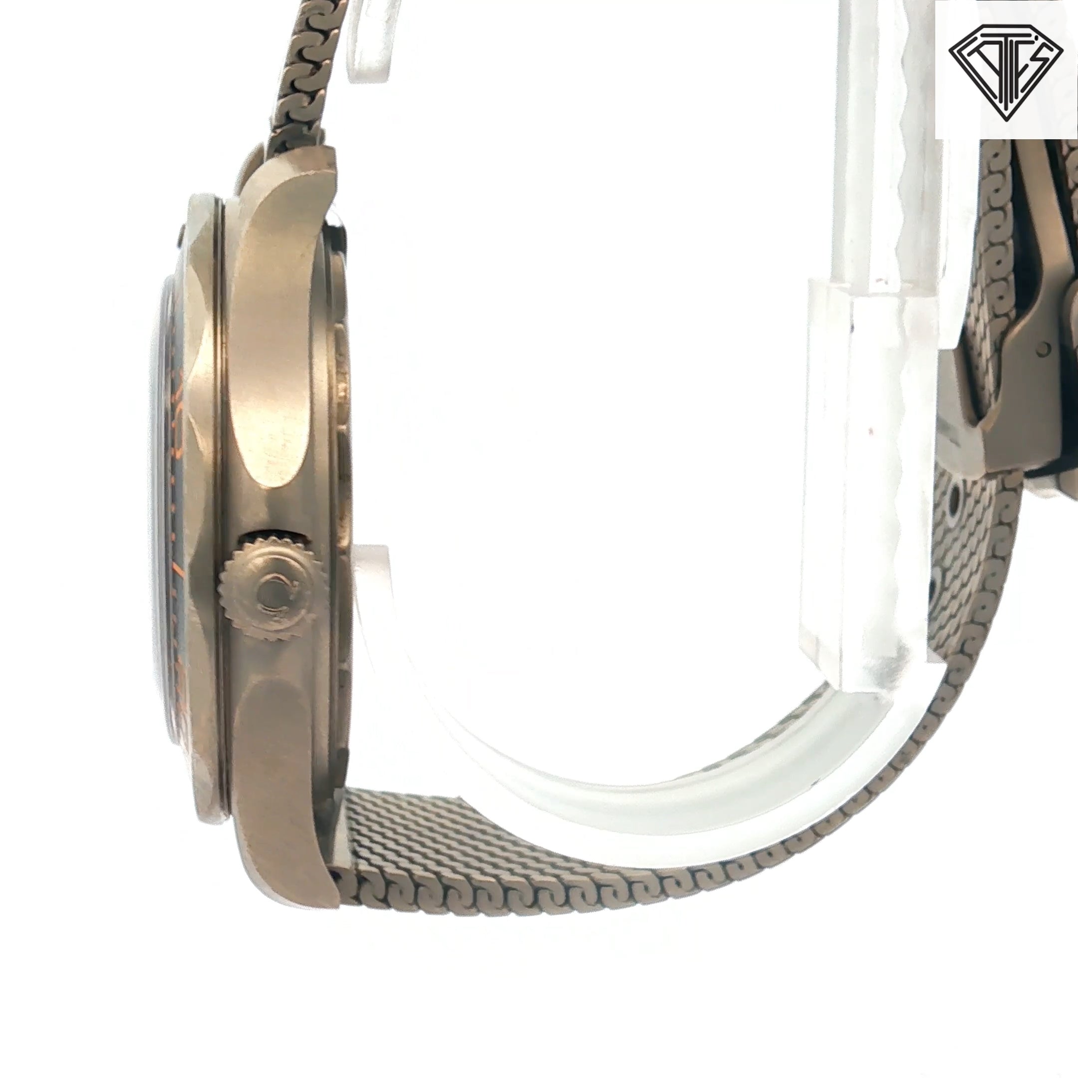 Pre-Owned Omega Seamaster Diver 300 mm No Time To Die Titanium Mesh Automatic Movement Watch