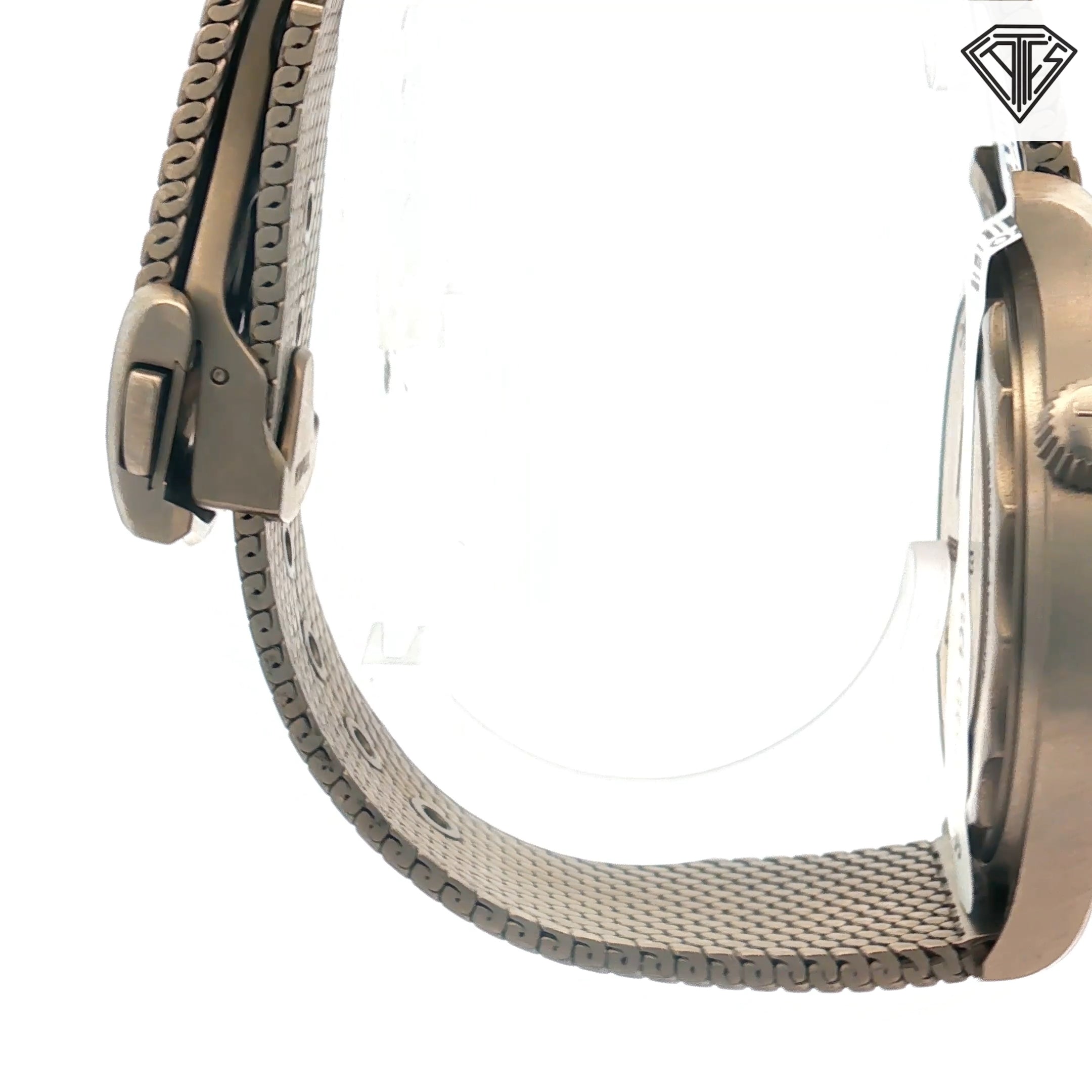 Pre-Owned Omega Seamaster Diver 300 mm No Time To Die Titanium Mesh Automatic Movement Watch