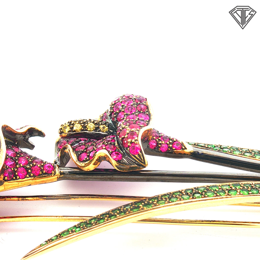 18k Yellow Gold 6-8ct in Round Gems /Tsavorite, Yellow Sapphires and Rubies Cala Lily Pin/ Brooch