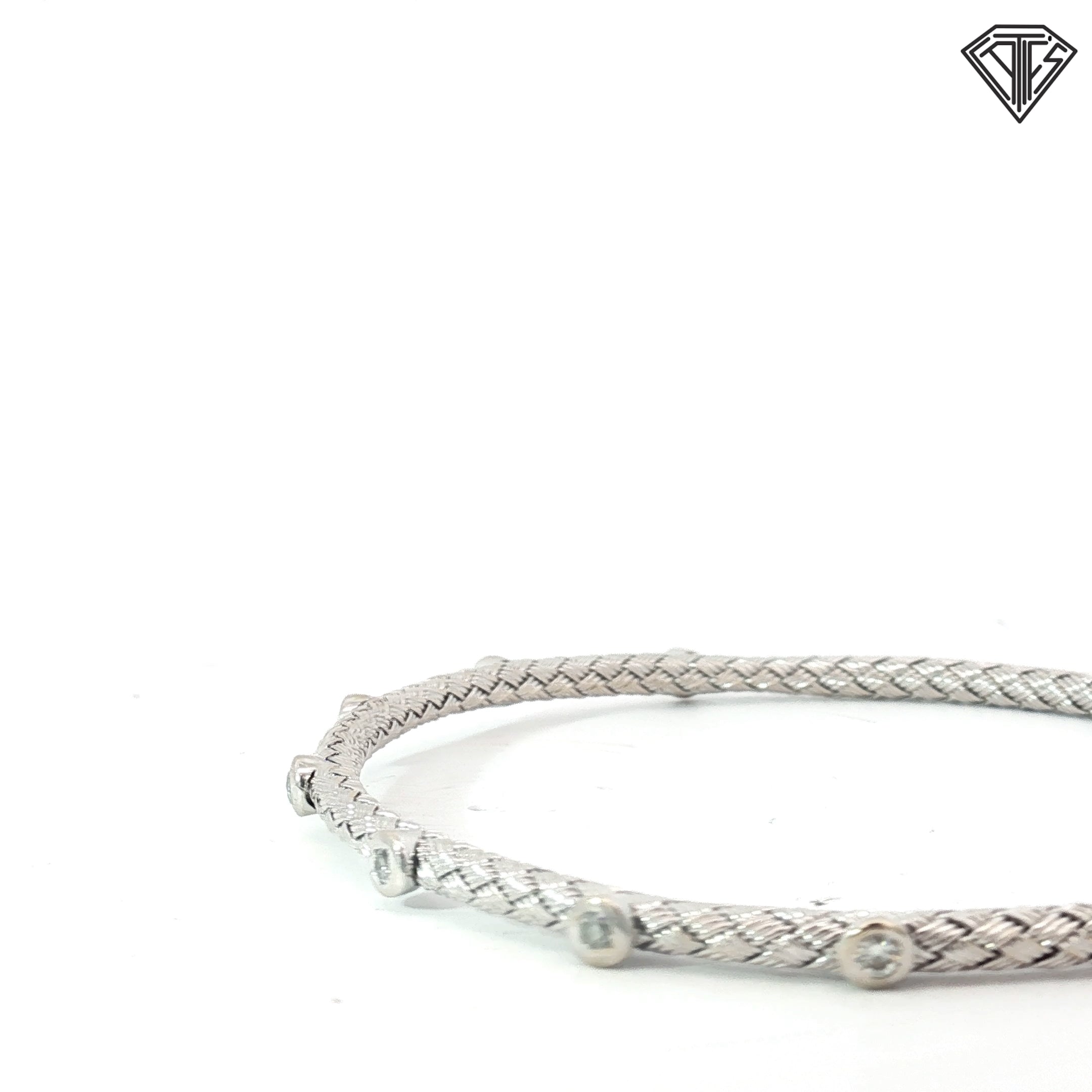 14k White Gold .25ct G SI1 (7) Round Diamond Bezel Set Flexible Weaved Bangle Bracelet 6.7 gram