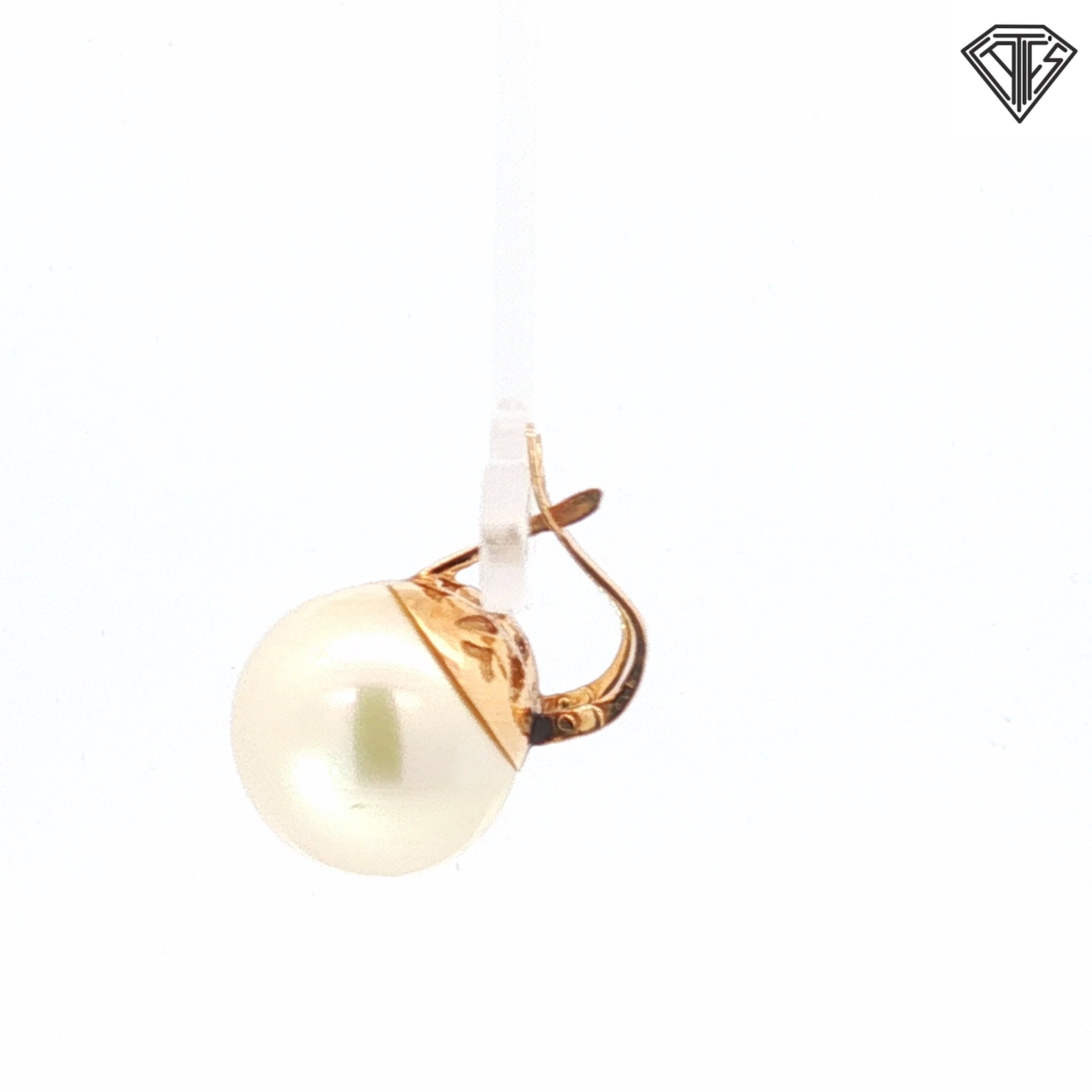 14k Yellow Gold Large Cultured Fresh Water Pearl Lever Back Earrings Vintage 15 mm 13.3 gram