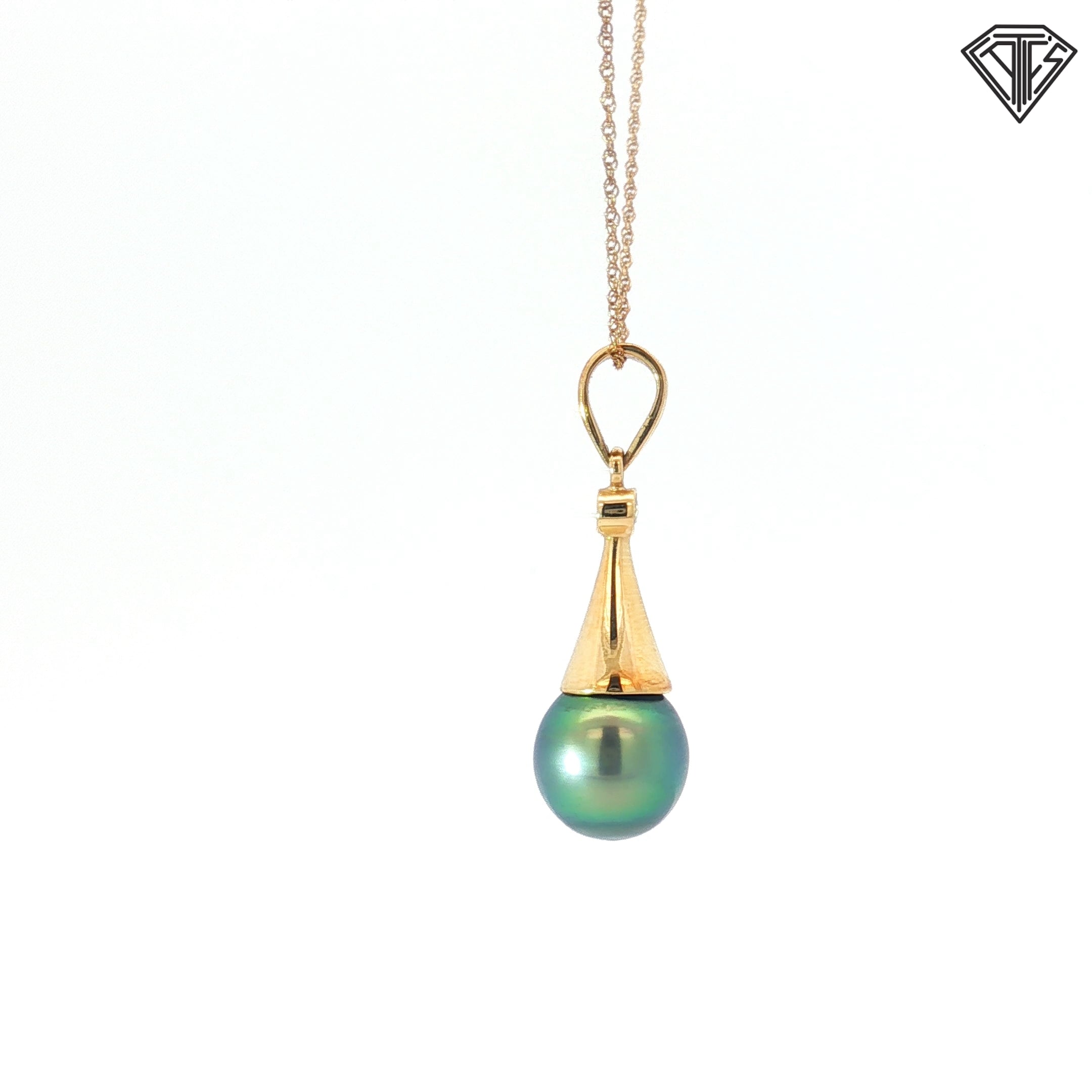 14k Yellow Gold .03ct G SI1 Round Diamond with 9mm Tahitian Pearl Drop Pendant