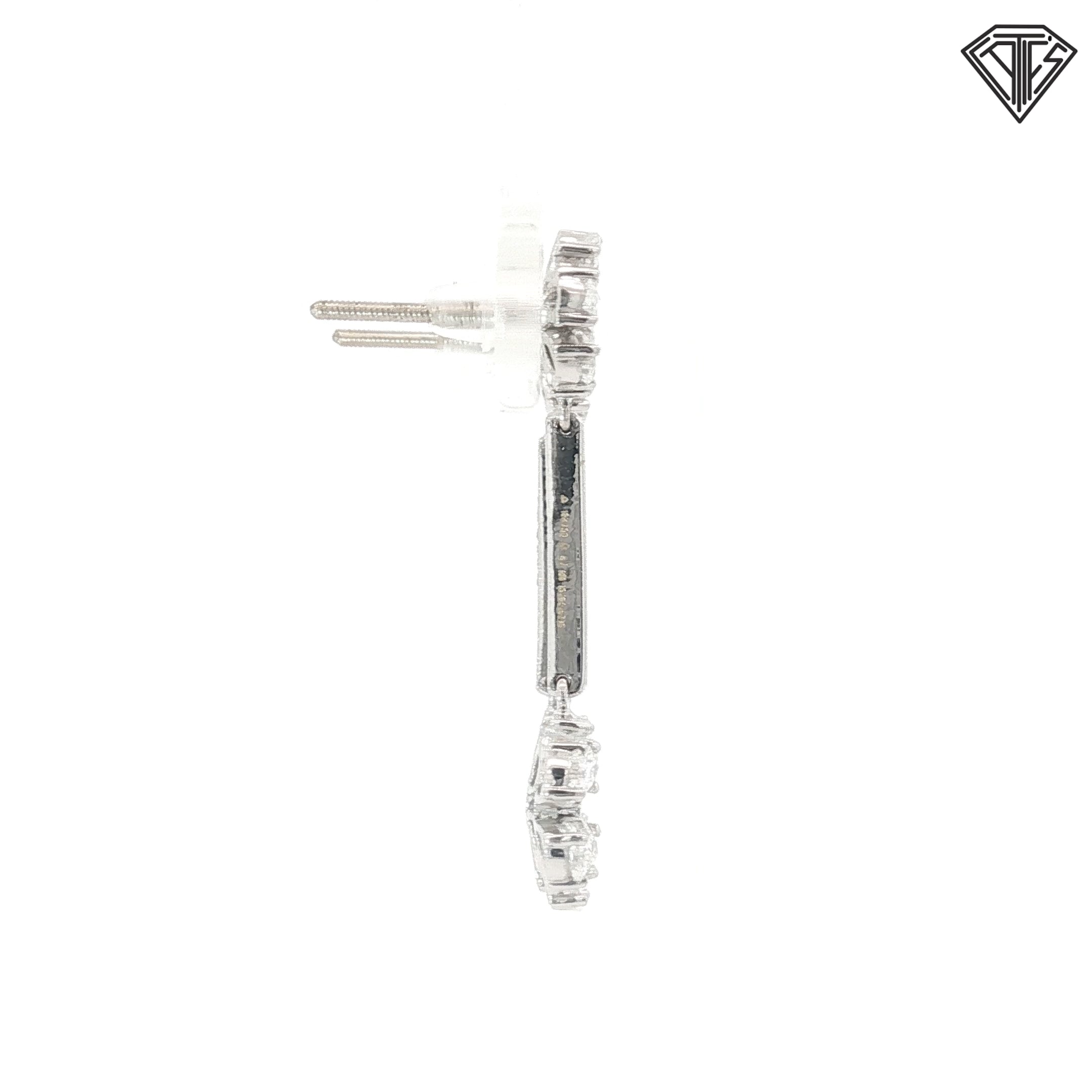 18k White Gold 2.50ct H/I VS2 Pear Shape Diamond Flower Drop Earrings