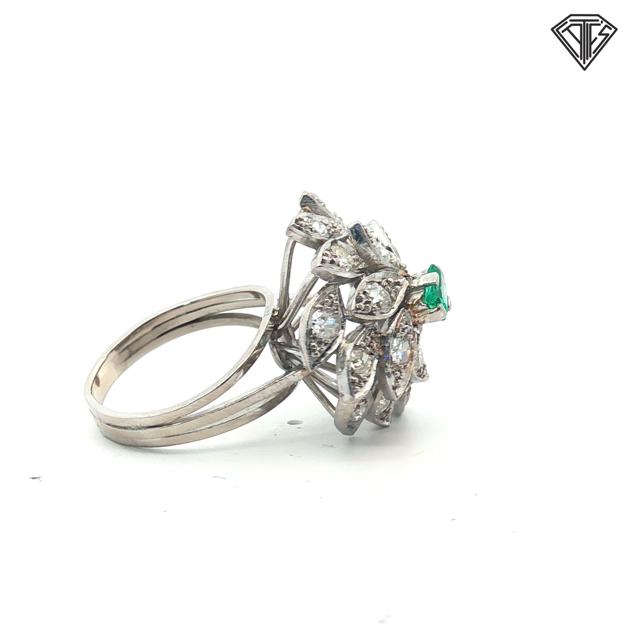 Platinum 2.00ct G VS2 Round Diamond/ .35ct Colombian Emerald Vintage Ring Size 9