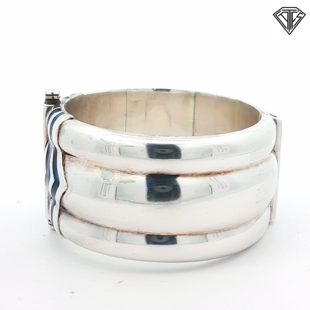 Pre-Loved Wide Sterling Silver, with Blue Enamel Gucci Bangle