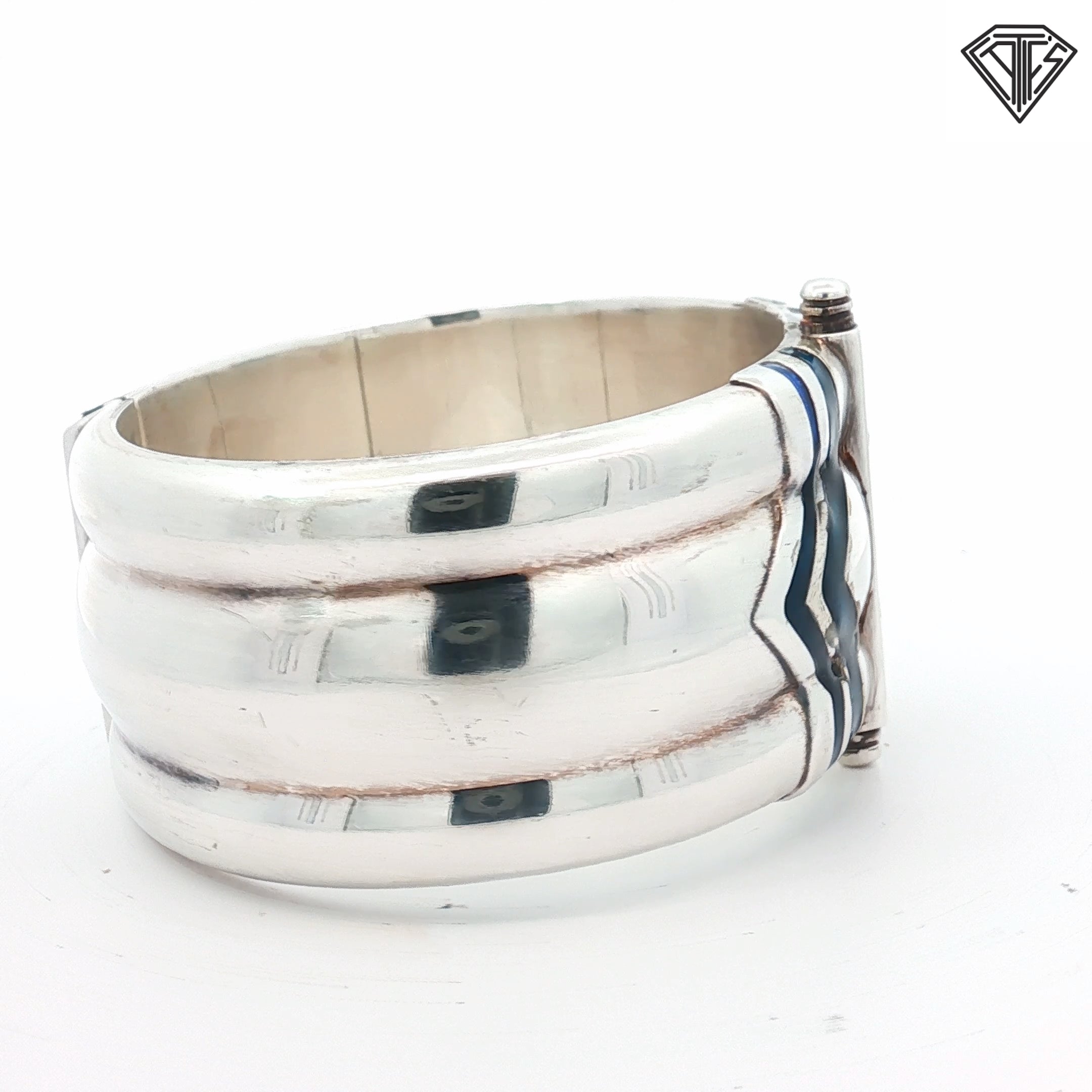 Pre-Loved Wide Sterling Silver, with Blue Enamel Gucci Bangle