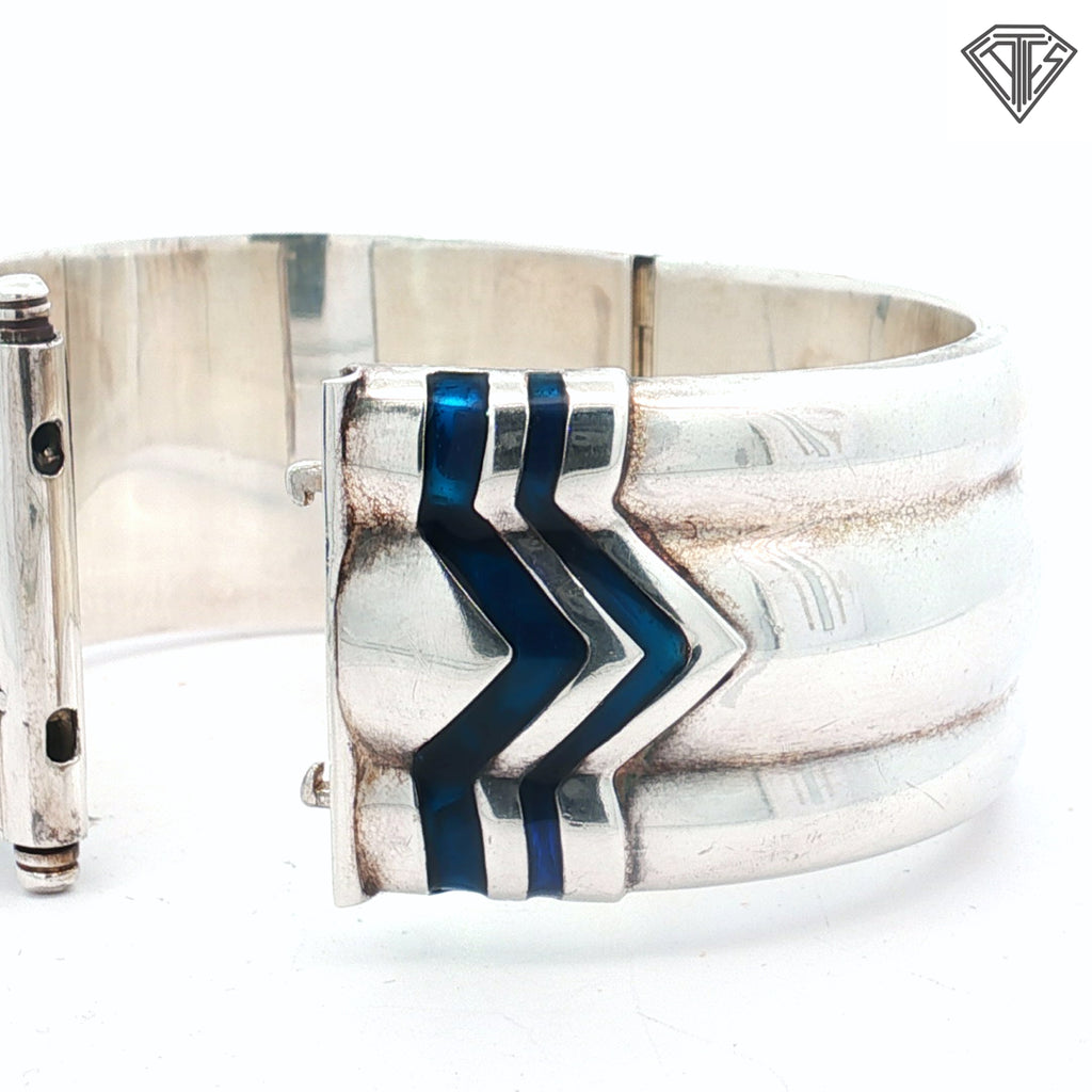 Pre-Loved Wide Sterling Silver, with Blue Enamel Gucci Bangle