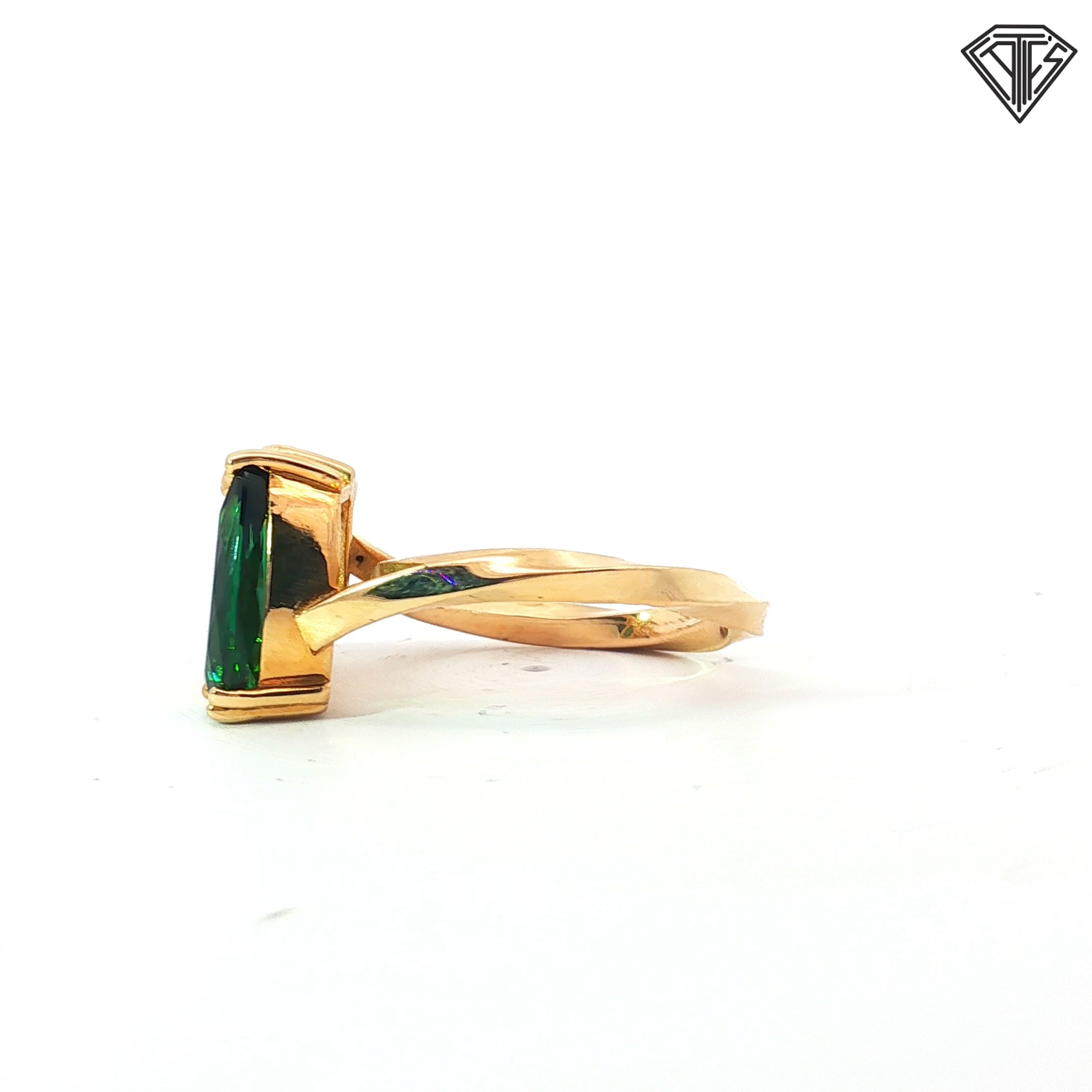 18k Yellow Gold 3.02ct E VS2 Emerald Cut Laboratory Grown Diamond / 2.78ct Pear Shape Tourmaline AAA Toi et Moi / Twisted Shank Ring  Certified By IGI #LG669446124 Size 6 1/4