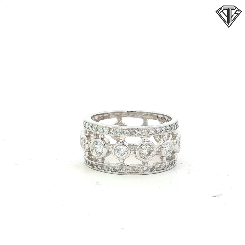 14k White Gold 1.50ct G SI1 Round Diamond (3) Row Bezel Set Center Diamond Ring Size 8.5