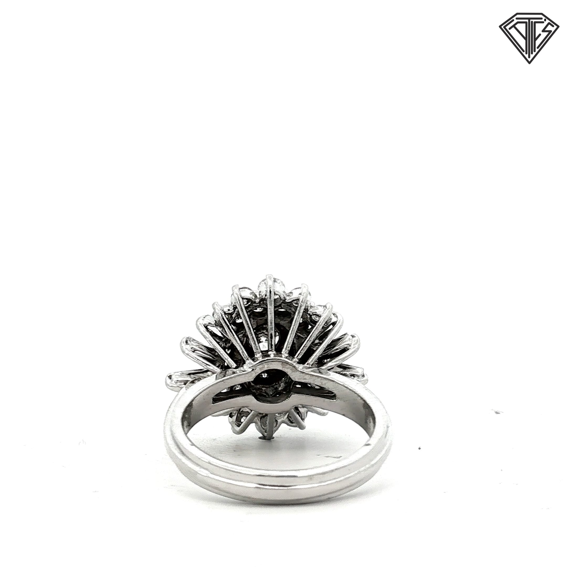 14k White Gold 1.75ct G/H SI1/ VS2 Round and Baguette Cluster Ring Size 6